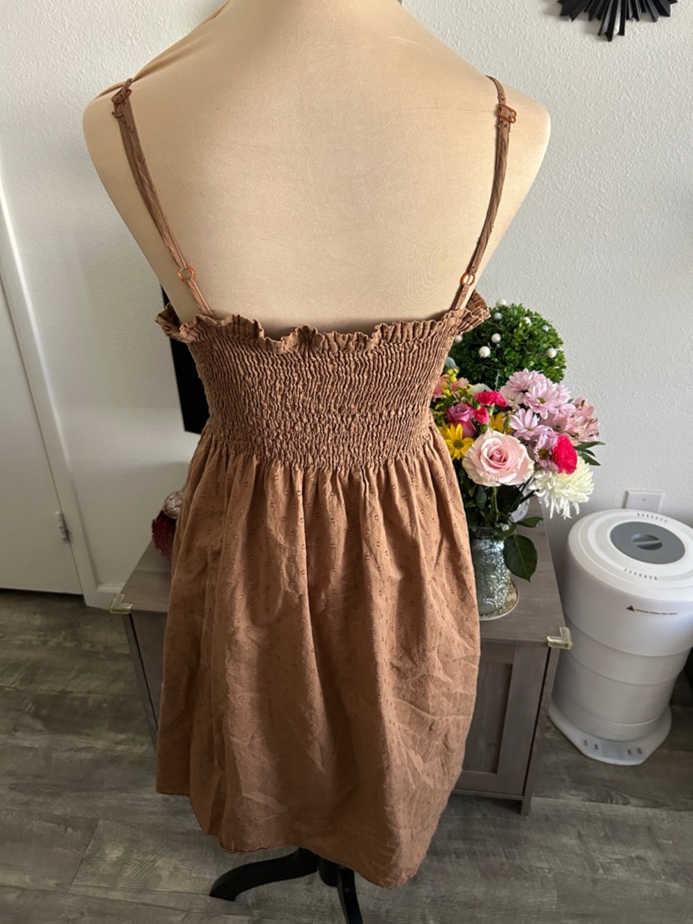 Speed Control Brown Embroidered Spaghetti-Strap Sundress - Picture 4 of 6